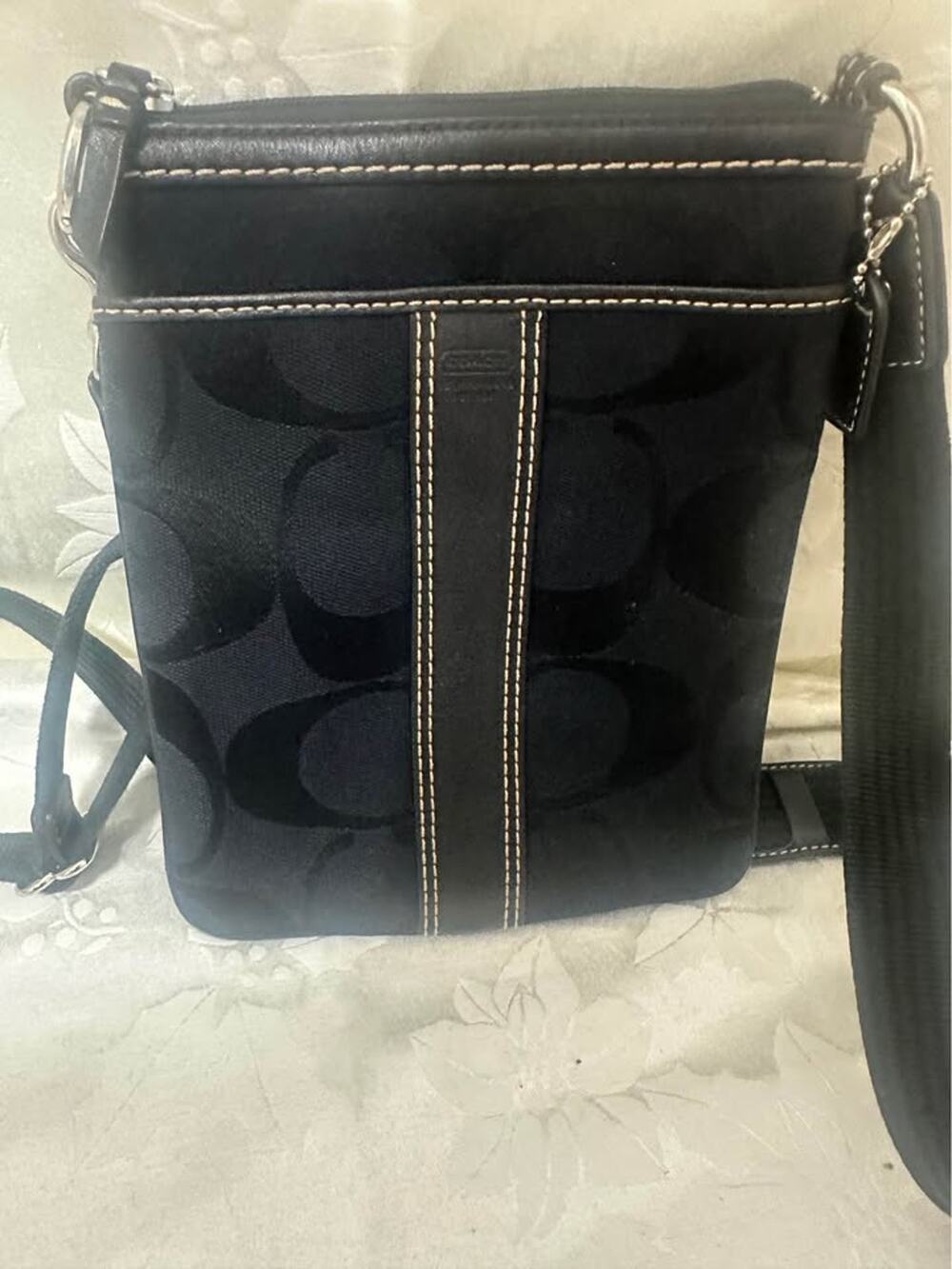 Pre-loved Coach black signature C monogram crossbody  B-308